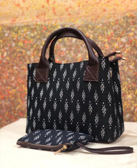 Tim Tim Hand Bag cum Sling – Bagru Print Beauty