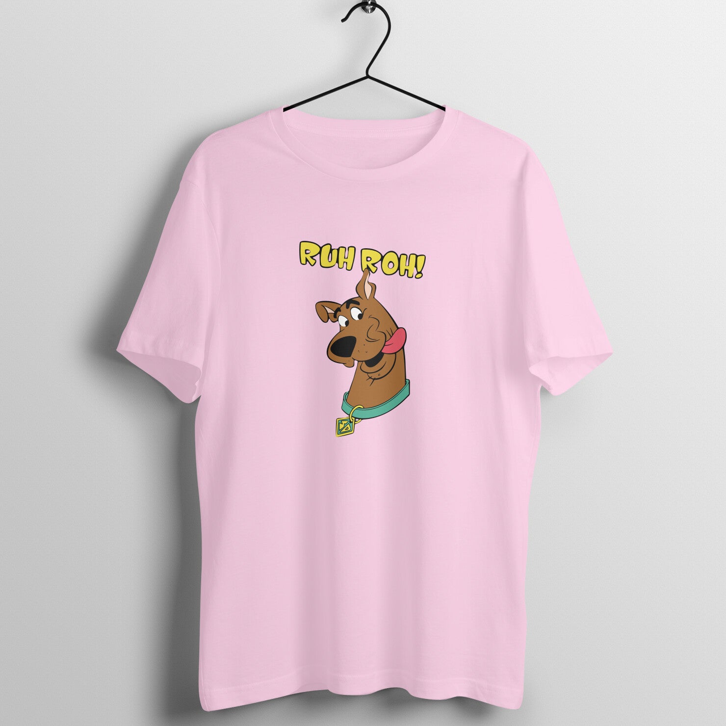 SCOOBY DOO RUH ROH! Round Neck T-Shirt